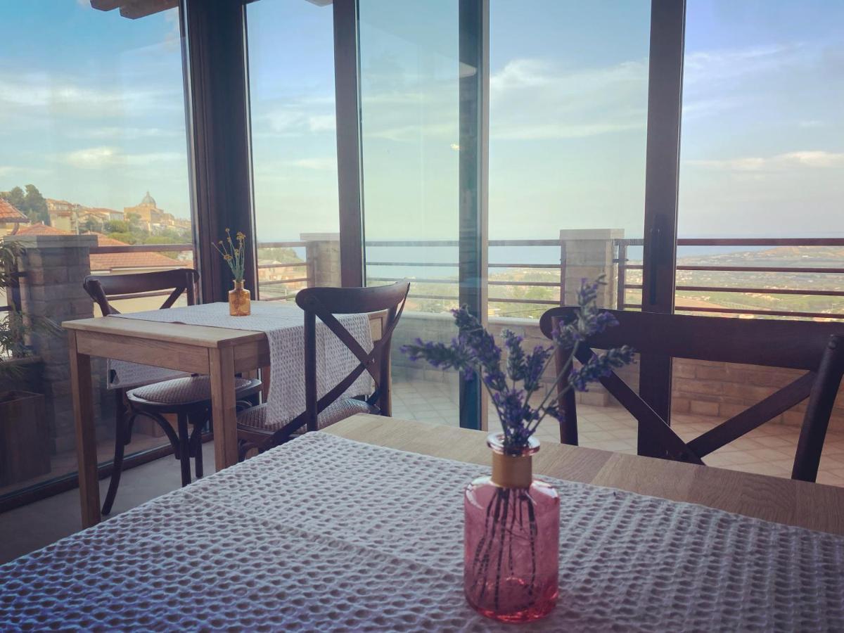 Seta Luxury Roseto Degli Abruzzi Exterior foto
