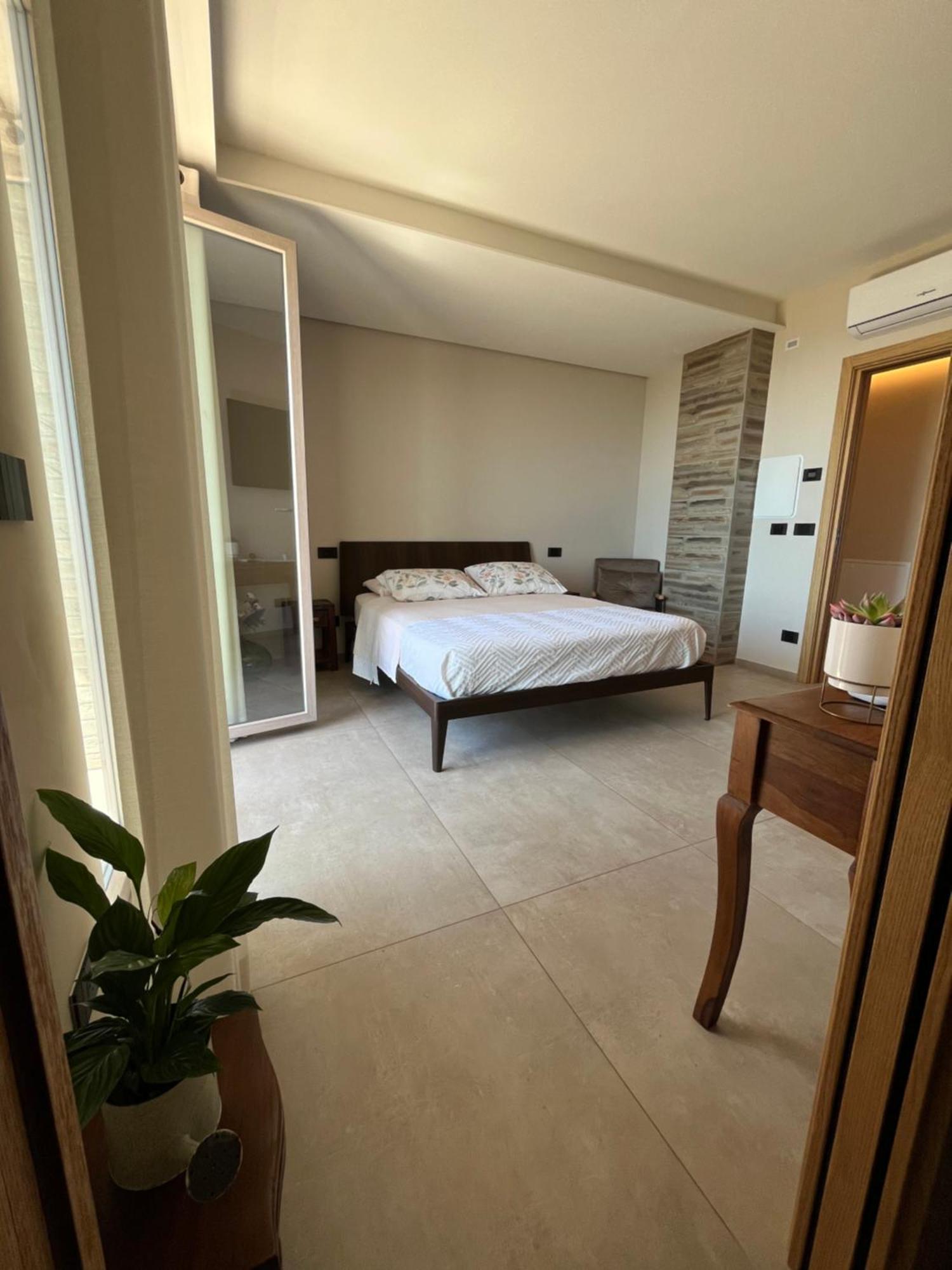 Seta Luxury Roseto Degli Abruzzi Exterior foto