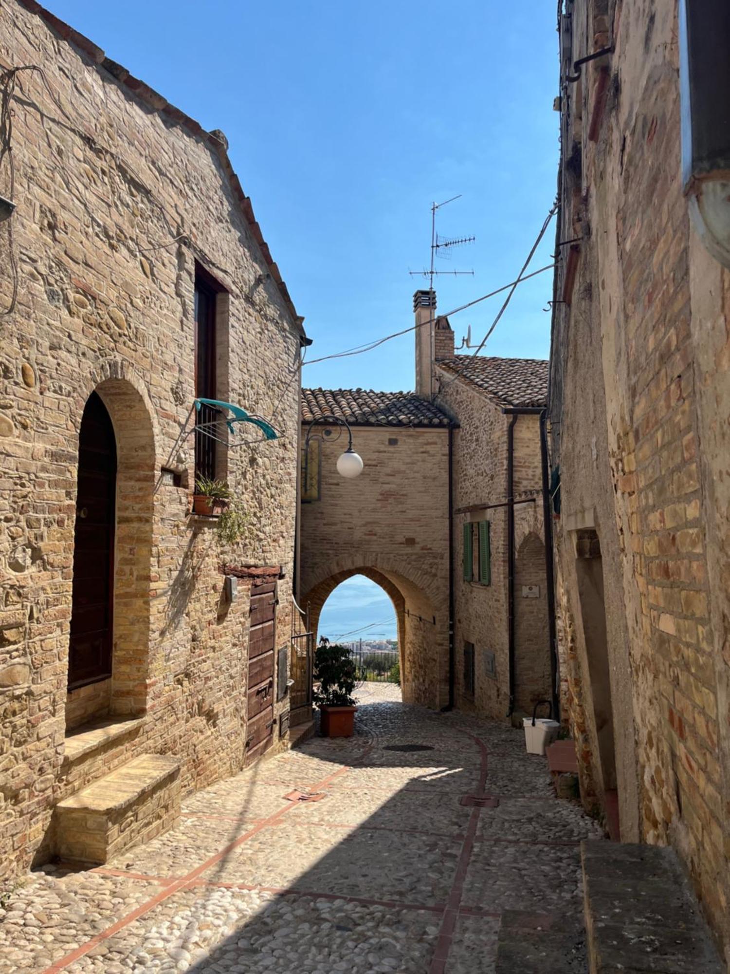 Seta Luxury Roseto Degli Abruzzi Exterior foto